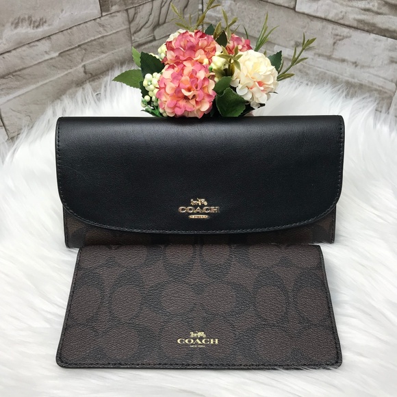 Coach Handbags - 👜COACH🌺CHECKBOOK WALLET 7 3/4"
